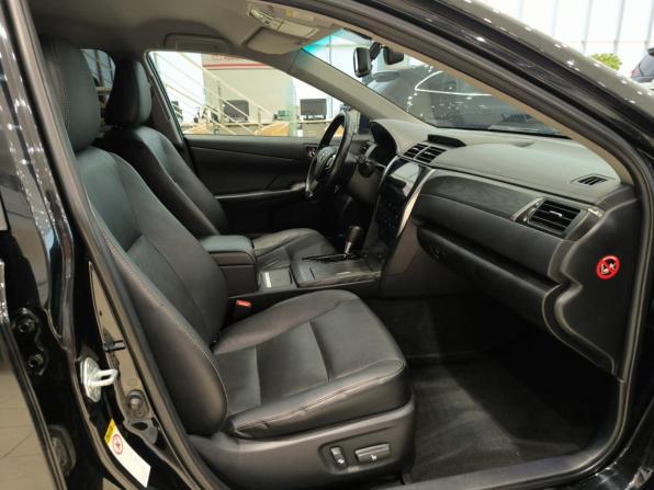 Toyota Camry VII (XV50) Рестайлинг с пробегом 2015 года, цена 2 299 000 рублей, 262506 км, седан, Автокод Объявления