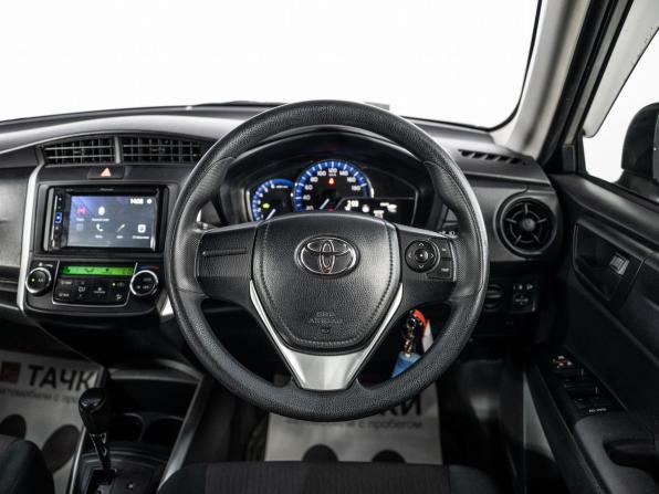 Toyota Corolla XI (E160 E170 E180) Рестайлинг 1 с пробегом 2016 года, цена 1 150 000 рублей, 165656 км, универсал, Автокод Объявления