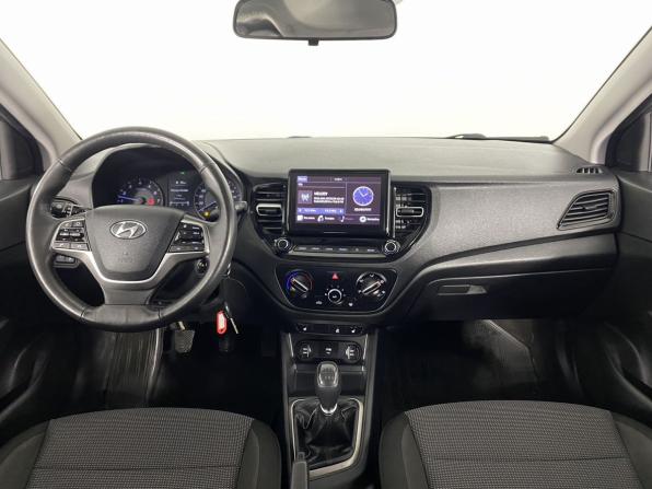Hyundai Solaris II Рестайлинг с пробегом 2021 года, цена 1 479 000 рублей, 99879 км, седан, Автокод Объявления