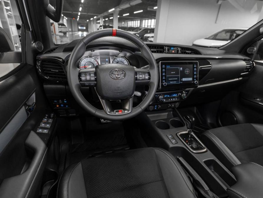 Toyota Hilux VIII Рестайлинг 2 Москва  - изображение 7