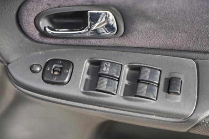 Mazda Familia VIII (BJ) с пробегом 2002 года, цена 379 000 рублей, 403000 км, универсал, Автокод Объявления