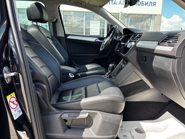 Volkswagen Tiguan II с пробегом 2019 года, цена 1 890 000 рублей, 233000 км, внедорожник, Автокод Объявления