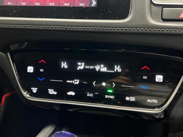 Honda Vezel I с пробегом 2016 года, цена 1 499 500 рублей, 122000 км, внедорожник, Автокод Объявления