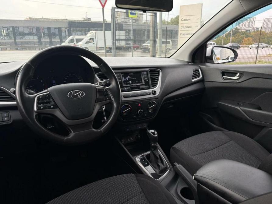 Hyundai Solaris II Крым  - изображение 11