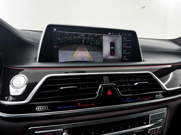 BMW 7 серии VI (G11/G12) Рестайлинг с пробегом 2021 года, цена 5 998 990 рублей, 99656 км, седан, Автокод Объявления