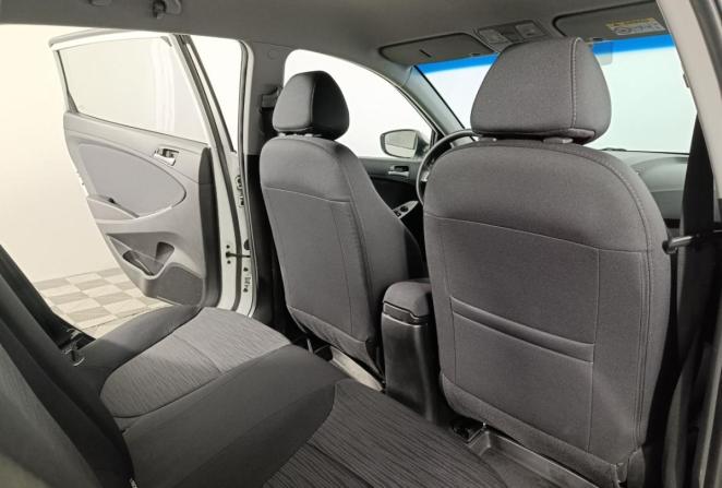 Hyundai Solaris I с пробегом 2014 года, цена 899 000 рублей, 174582 км, хэтчбек, Автокод Объявления