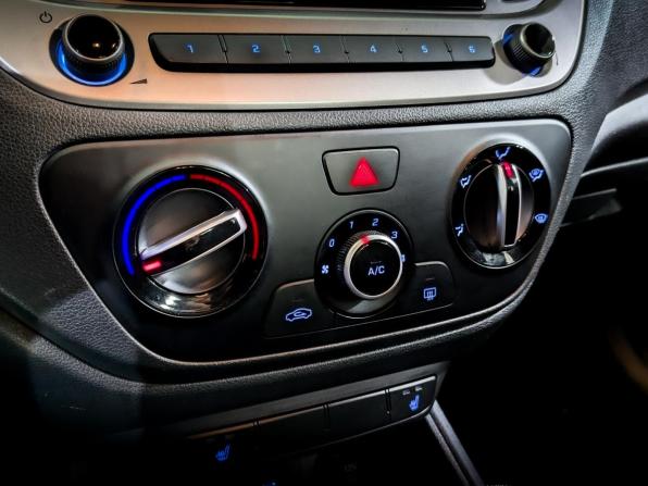 Hyundai Solaris II Рестайлинг с пробегом 2022 года, цена 1 565 000 рублей, 67811 км, седан, Автокод Объявления