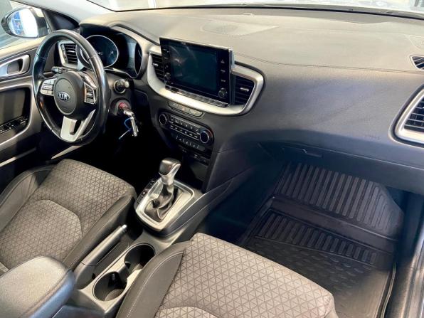 Kia Ceed III Рестайлинг с пробегом 2021 года, цена 2 002 049 рублей, 124957 км, универсал, Автокод Объявления