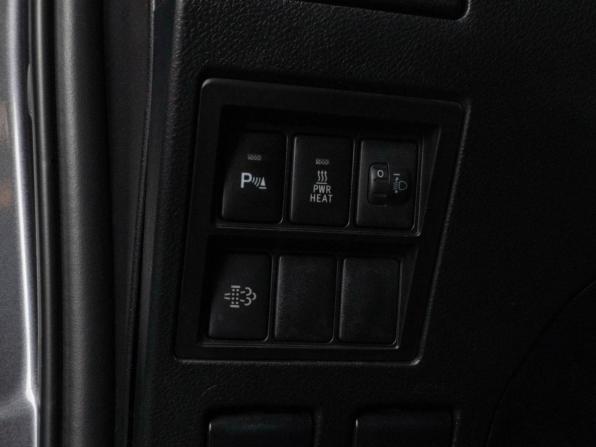 Toyota Hilux VIII Рестайлинг 2 с пробегом 2020 года, цена 4 199 000 рублей, 153673 км, offers.body_type.unknown, Автокод Объявления