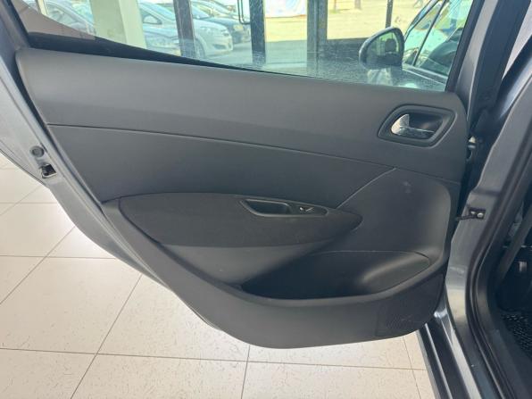 Peugeot 308 I с пробегом 2008 года, цена 199 000 рублей, 228308 км, хэтчбек, Автокод Объявления