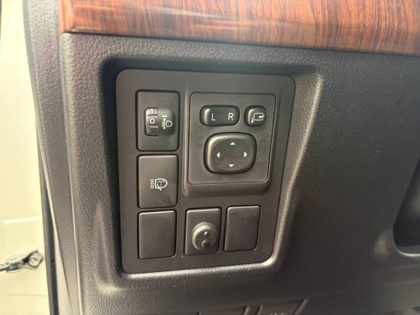 Toyota Land Cruiser Prado 150 Series с пробегом 2010 года, цена 2 350 000 рублей, 346000 км, внедорожник, Автокод Объявления