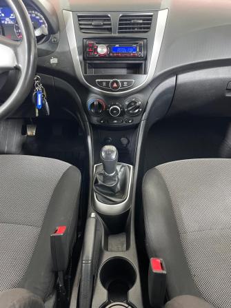 Hyundai Solaris I с пробегом 2013 года, цена 674 000 рублей, 181355 км, седан, Автокод Объявления