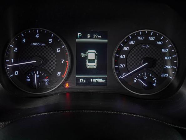 Hyundai Solaris II Рестайлинг с пробегом 2021 года, цена 1 549 000 рублей, 118788 км, седан, Автокод Объявления