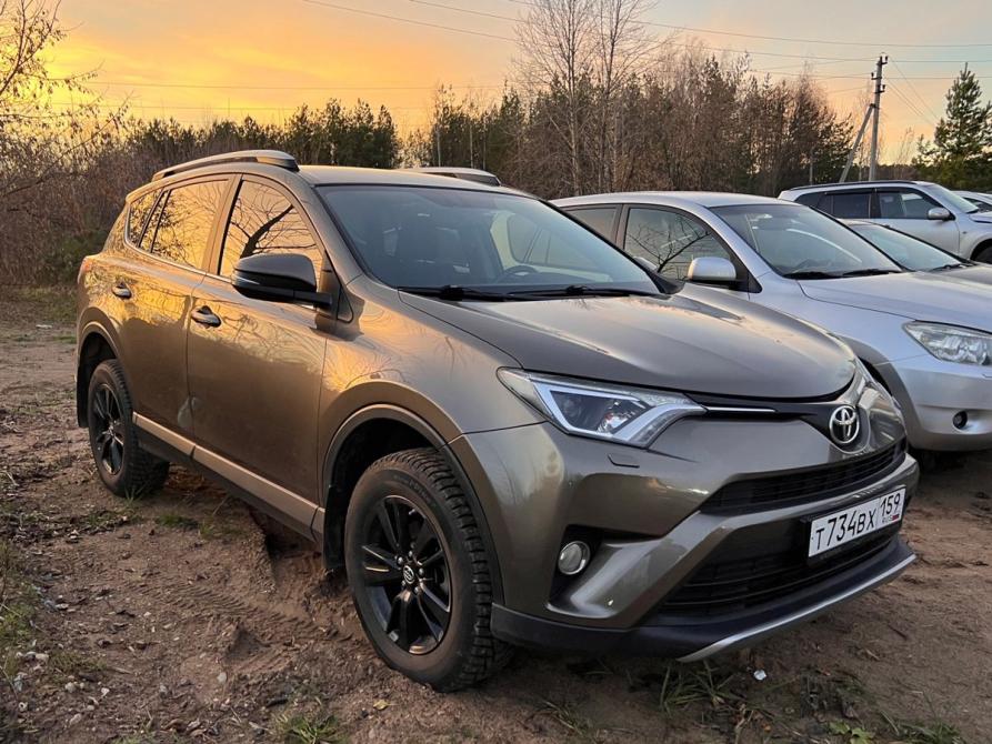 Toyota RAV4 IV (XA40) Рестайлинг Пермь  - изображение 2