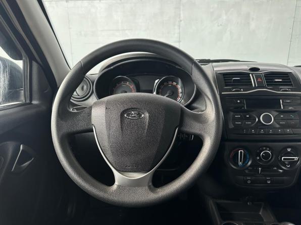 Lada (ВАЗ) Granta I Рестайлинг с пробегом 2024 года, цена 780 000 рублей, 39500 км, седан, Автокод Объявления