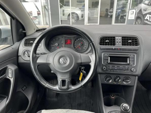 Volkswagen Polo V с пробегом 2014 года, цена 750 000 рублей, 102101 км, седан, Автокод Объявления