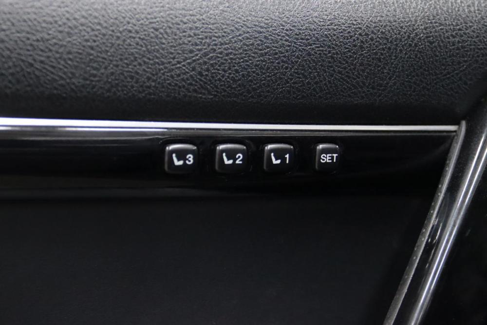 Toyota Land Cruiser 200 Series Рестайлинг 1 Сургут  - изображение 22