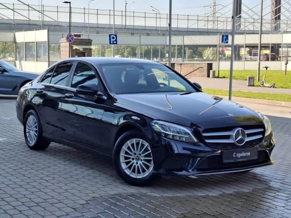 Mercedes-Benz C-Класс IV (W205) с пробегом 2018 года, цена 2 390 000 рублей, 75000 км, седан, Автокод Объявления