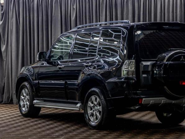 Mitsubishi Pajero IV Рестайлинг 1 с пробегом 2014 года, цена 1 765 000 рублей, 135000 км, внедорожник, Автокод Объявления