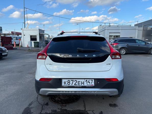 Volvo V40 Cross Country I с пробегом 2014 года, цена 1 049 000 рублей, 170000 км, хэтчбек, Автокод Объявления