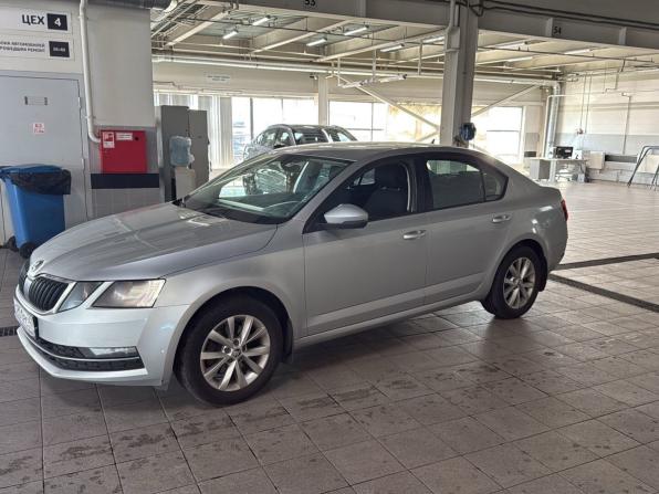 Skoda Octavia III (A7) Рестайлинг с пробегом 2017 года, цена 1 490 000 рублей, 187496 км, лифтбек, Автокод Объявления