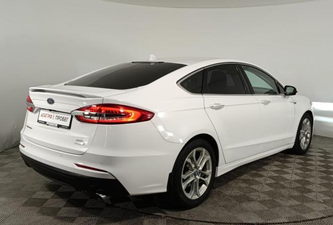 Ford Fusion (North America) II Рестайлинг с пробегом 2018 года, цена 1 350 000 рублей, 115000 км, седан, Автокод Объявления
