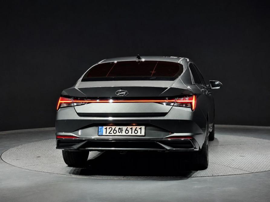 Hyundai Elantra VI (AD) Рестайлинг Ростов-на-Дону  - изображение 6