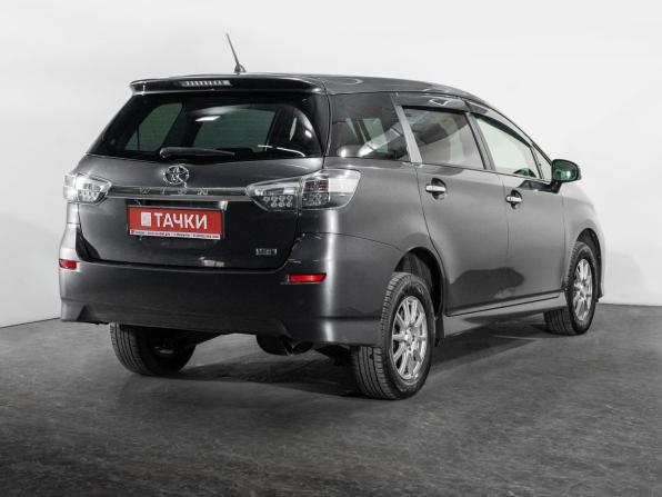 Toyota Wish II Рестайлинг с пробегом 2017 года, цена 1 499 000 рублей, 123565 км, минивэн, Автокод Объявления