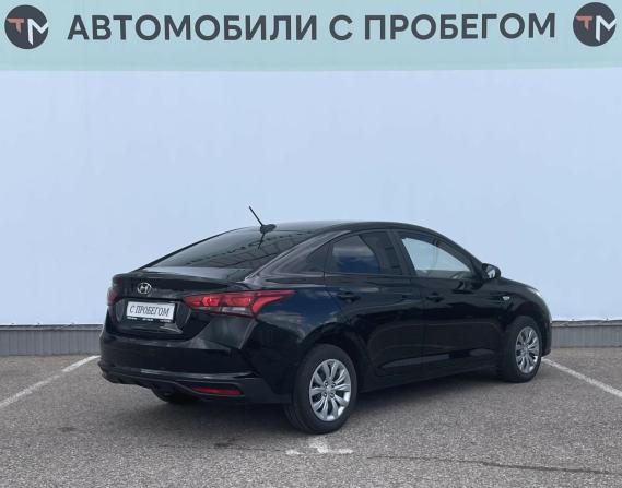 Hyundai Solaris II Рестайлинг с пробегом 2021 года, цена 1 415 500 рублей, 120000 км, седан, Автокод Объявления