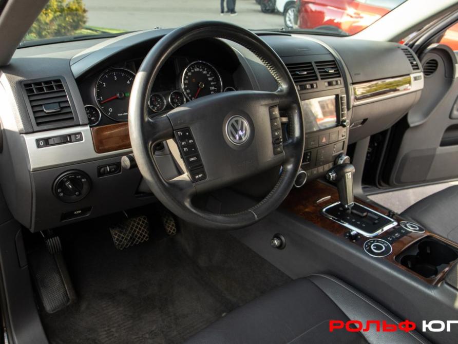 Volkswagen Touareg I Рестайлинг Москва  - изображение 1