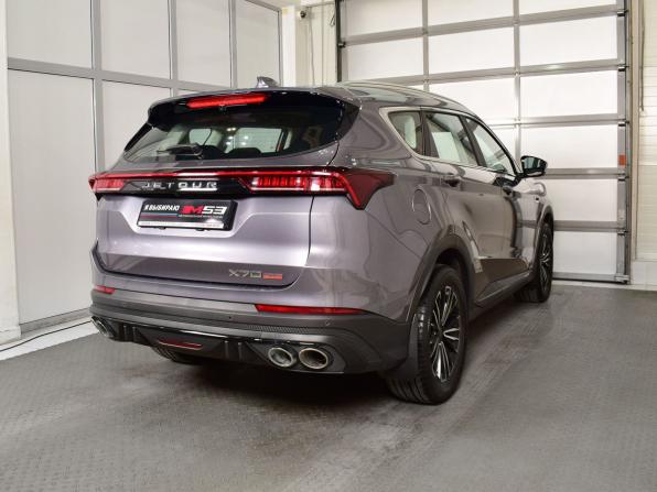 JETOUR X70+ I Рестайлинг с пробегом 2023 года, цена 2 199 995 рублей, 43828 км, внедорожник, Автокод Объявления