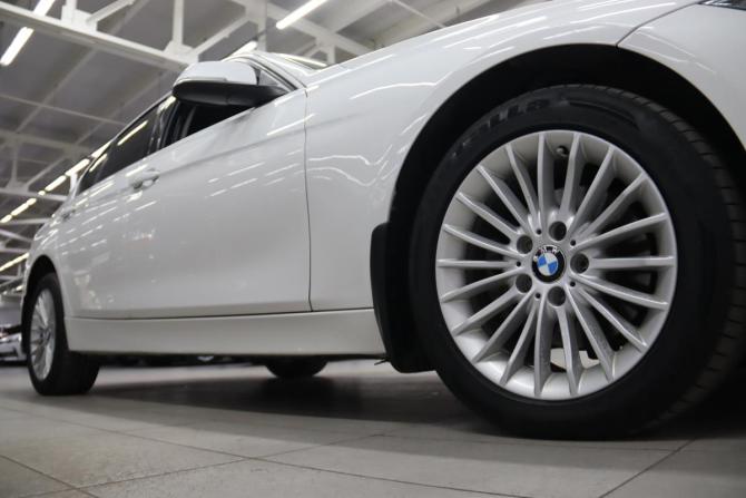 BMW 3 серии VI (F3x) с пробегом 2014 года, цена 1 555 550 рублей, 242935 км, седан, Автокод Объявления