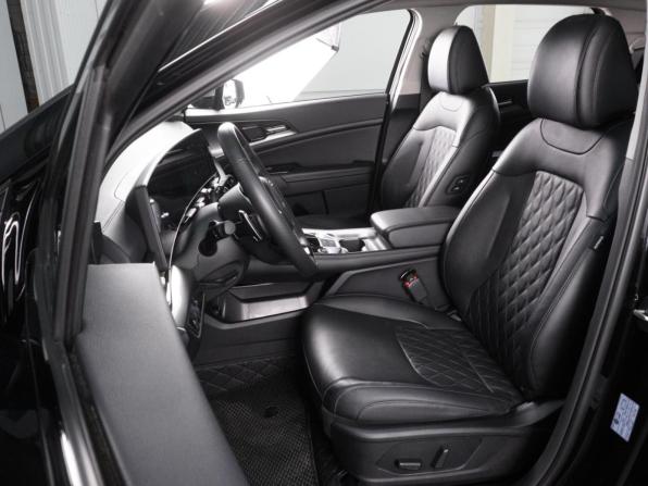 Kia Sportage V с пробегом 2024 года, цена 4 419 000 рублей, 11982 км, внедорожник, Автокод Объявления