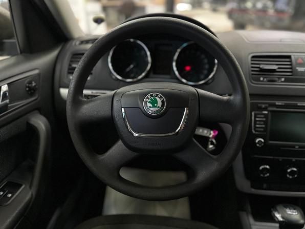 Skoda Yeti I с пробегом 2011 года, цена 660 000 рублей, 217014 км, внедорожник, Автокод Объявления