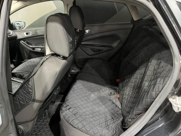 Ford Fiesta Mk6 Рестайлинг с пробегом 2015 года, цена 625 000 рублей, 120072 км, седан, Автокод Объявления