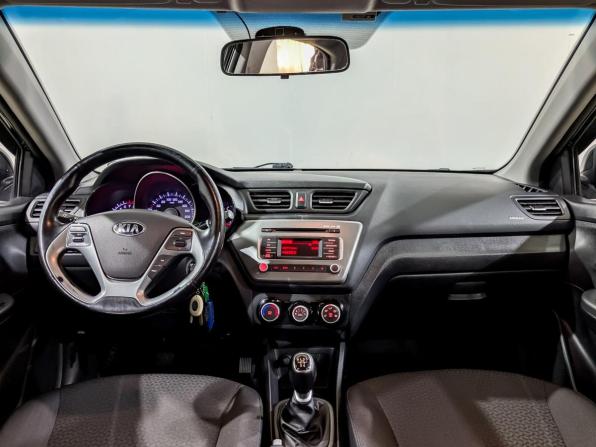 Kia Rio III Рестайлинг с пробегом 2016 года, цена 1 030 000 рублей, 98870 км, седан, Автокод Объявления