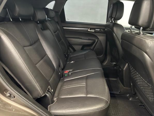 Kia Sorento II с пробегом 2009 года, цена 1 180 000 рублей, 252467 км, внедорожник, Автокод Объявления