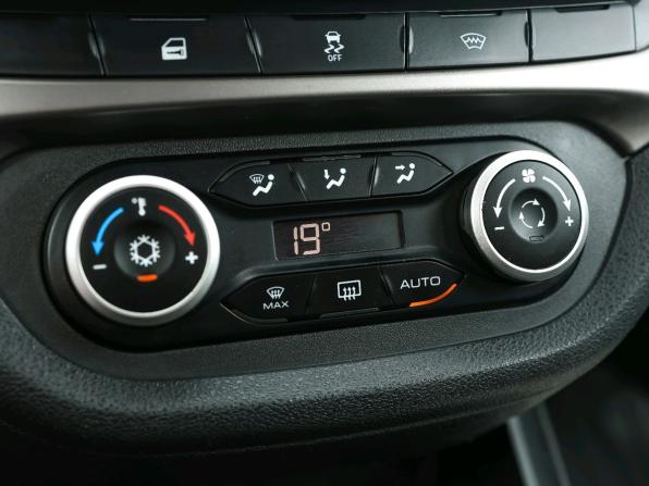 Lada (ВАЗ) Vesta I с пробегом 2019 года, цена 999 000 рублей, 118339 км, седан, Автокод Объявления