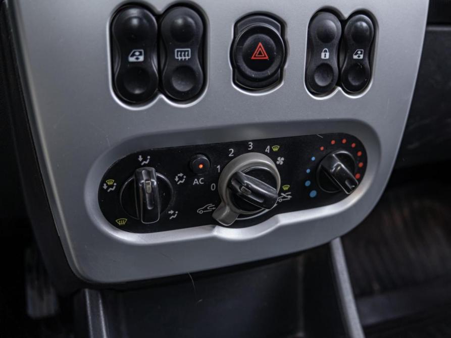 Renault Logan I Рестайлинг Краснодар  - изображение 13