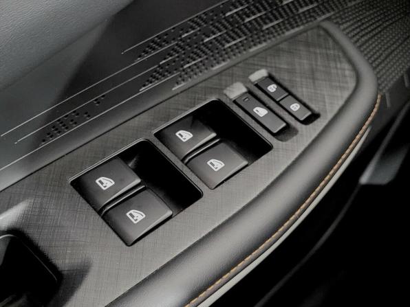 Changan UNI-V I с пробегом 2024 года, цена 2 760 000 рублей, 753 км, лифтбек, Автокод Объявления