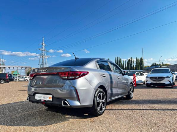 Kia Rio IV Рестайлинг с пробегом 2020 года, цена 1 415 000 рублей, 95294 км, седан, Автокод Объявления