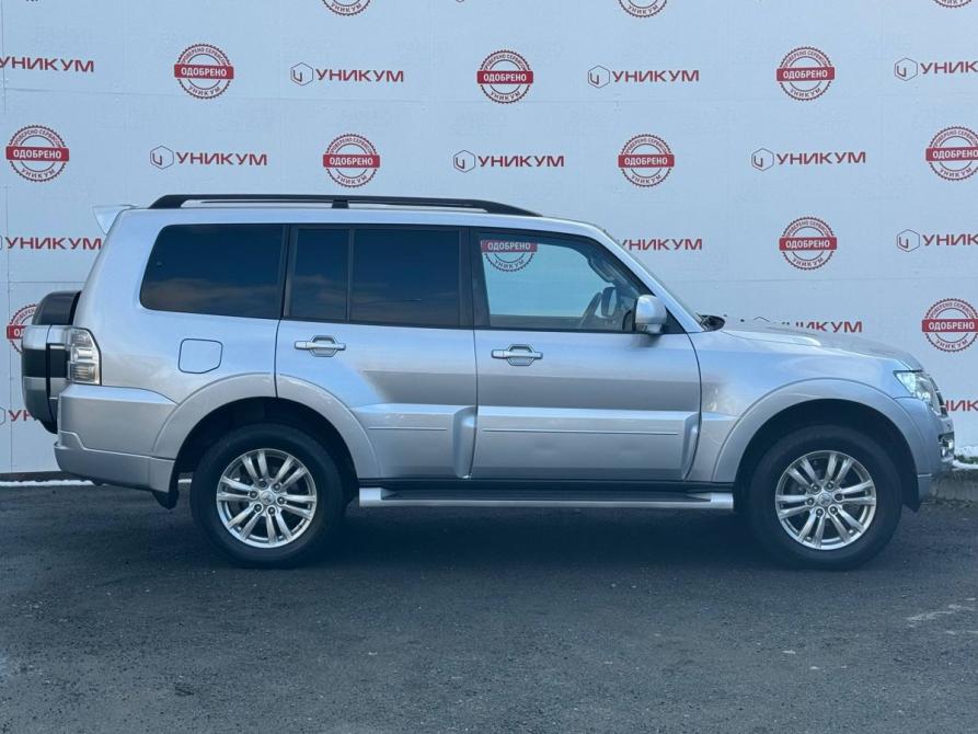 Mitsubishi Pajero IV Рестайлинг 2 Екатеринбург  - изображение 6
