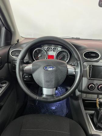 Ford Focus II Рестайлинг с пробегом 2009 года, цена 360 000 рублей, 252152 км, хэтчбек, Автокод Объявления