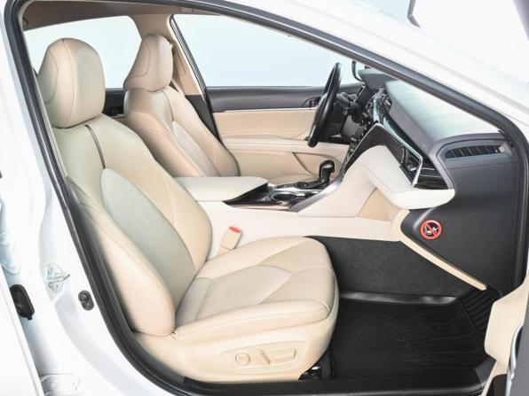 Toyota Camry VIII (XV70) с пробегом 2019 года, цена 2 850 000 рублей, 96264 км, седан, Автокод Объявления