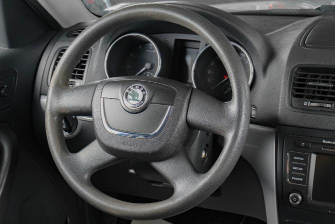 Skoda Yeti I с пробегом 2012 года, цена 799 000 рублей, 197000 км, внедорожник, Автокод Объявления