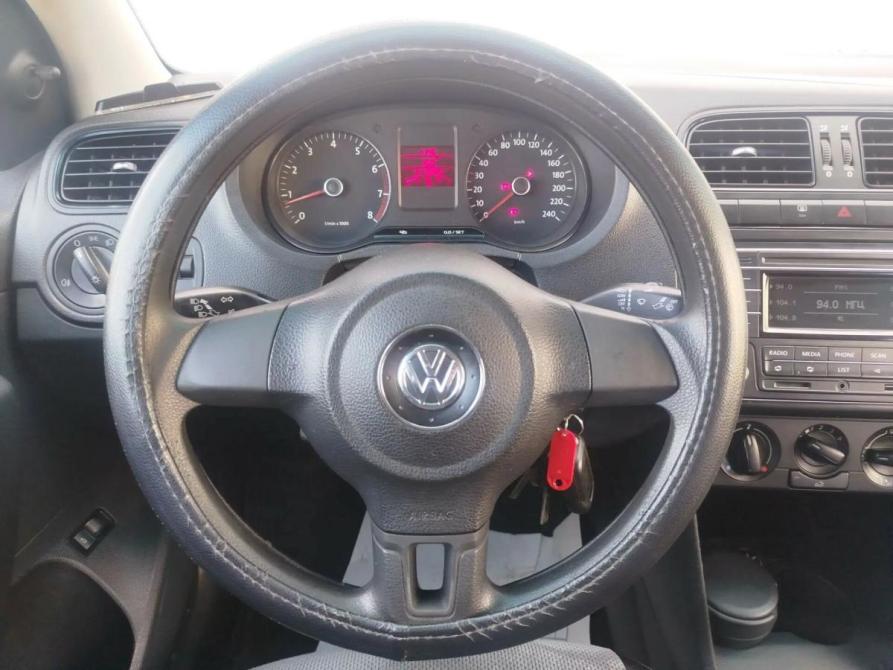 Volkswagen Polo V Челябинск  - изображение 17