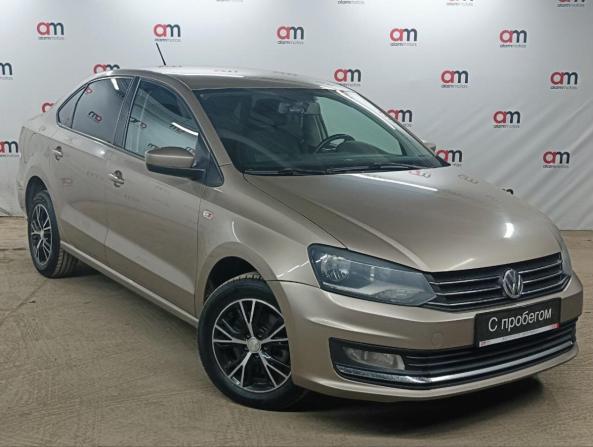 Volkswagen Polo V Рестайлинг с пробегом 2015 года, цена 799 000 рублей, 250000 км, седан, Автокод Объявления