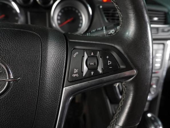Opel Mokka I с пробегом 2014 года, цена 1 199 000 рублей, 118471 км, внедорожник, Автокод Объявления
