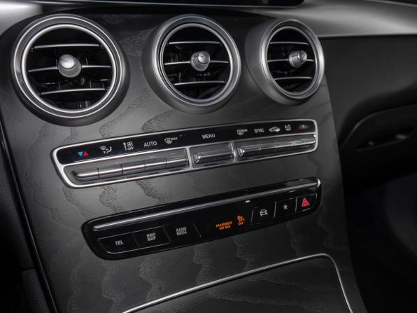 Mercedes-Benz GLC I (X253) Рестайлинг с пробегом 2021 года, цена 3 895 000 рублей, 109467 км, внедорожник, Автокод Объявления