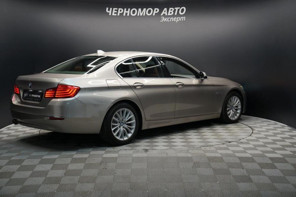 BMW 5 серии VI (F10/F11/F07) Рестайлинг Крым  - изображение 5